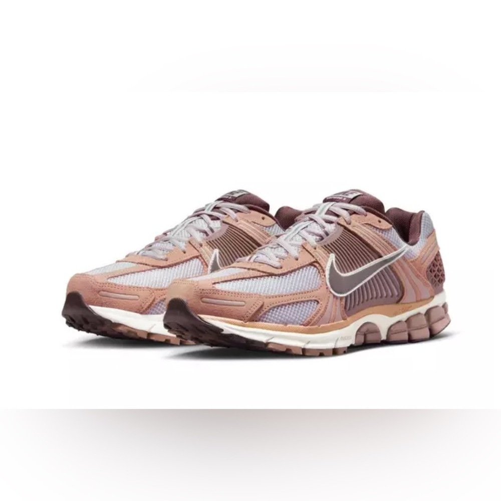 New Nike Vomero 5 men’s shoes size 11.5 Dusted Clay